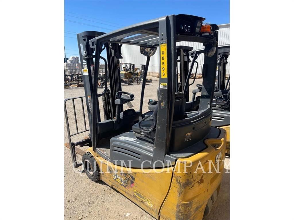 MCFA 2ET3500 Вилични кари-повдигачи - други