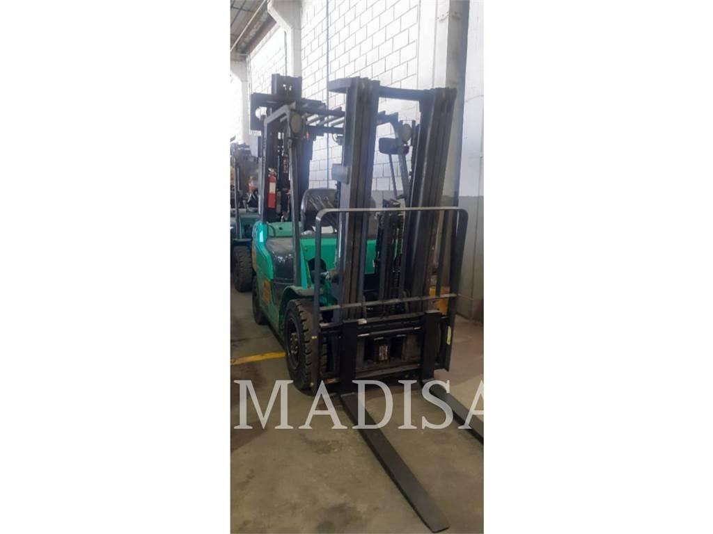 Mitsubishi FG25N Вилични кари-повдигачи - други