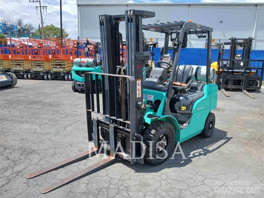 Mitsubishi FG25N5-LE Вилични кари-повдигачи - други