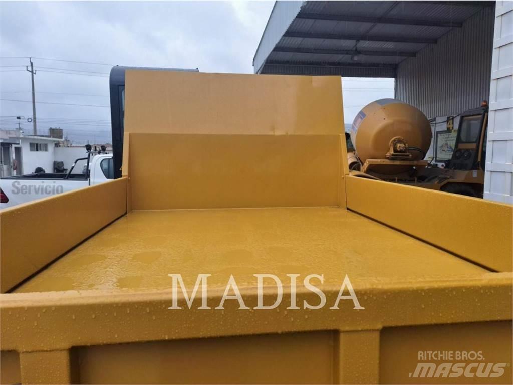 Morooka MST1500VD Колички за голф