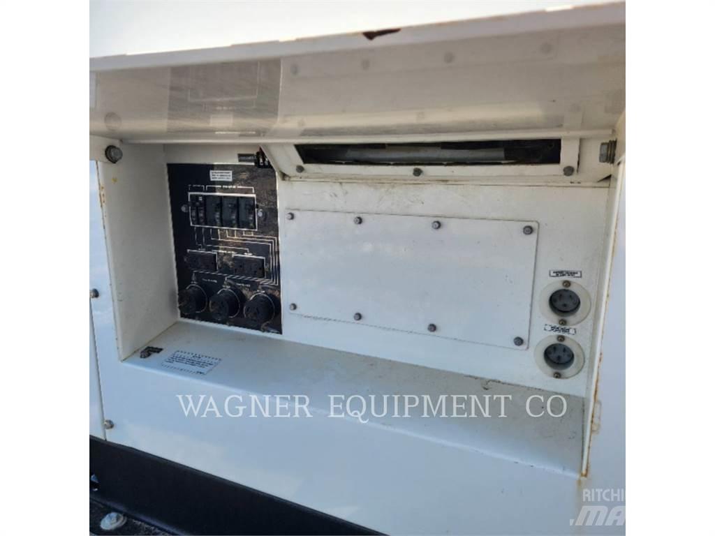 MultiQuip DCA-150SSJU4F Други генератори
