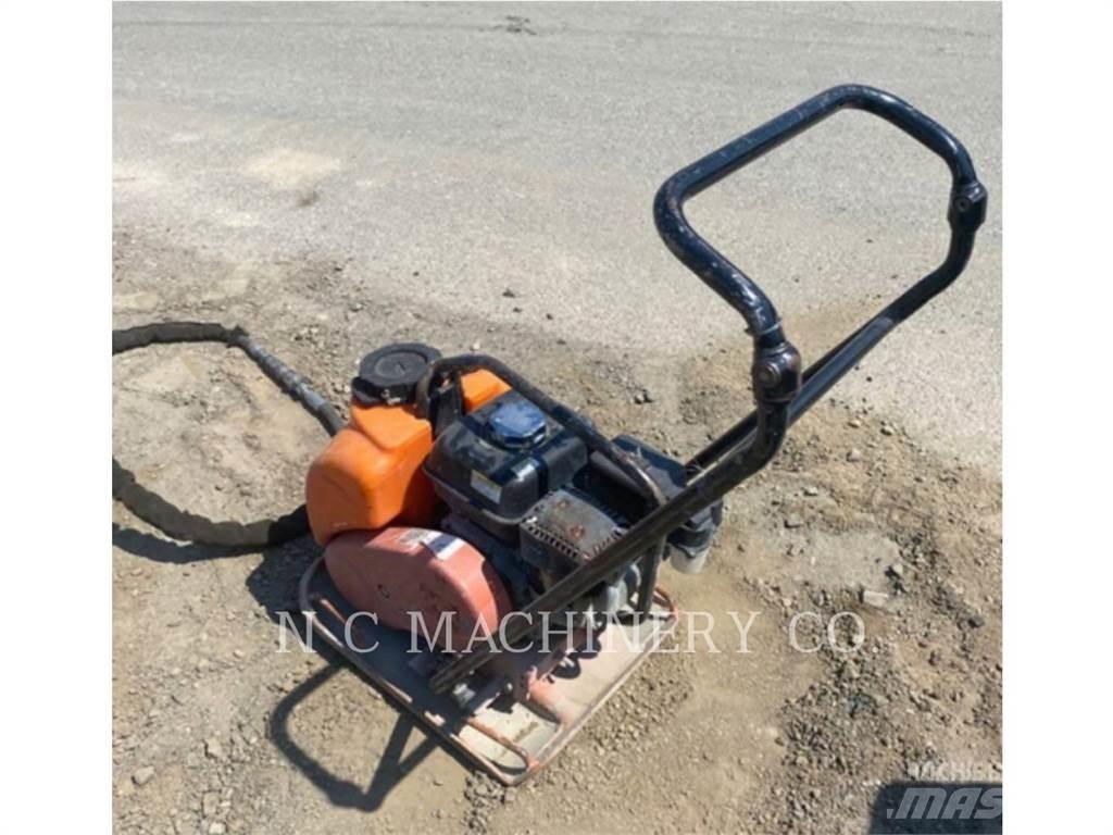 MultiQuip MVC82VHW Машини за асфалт