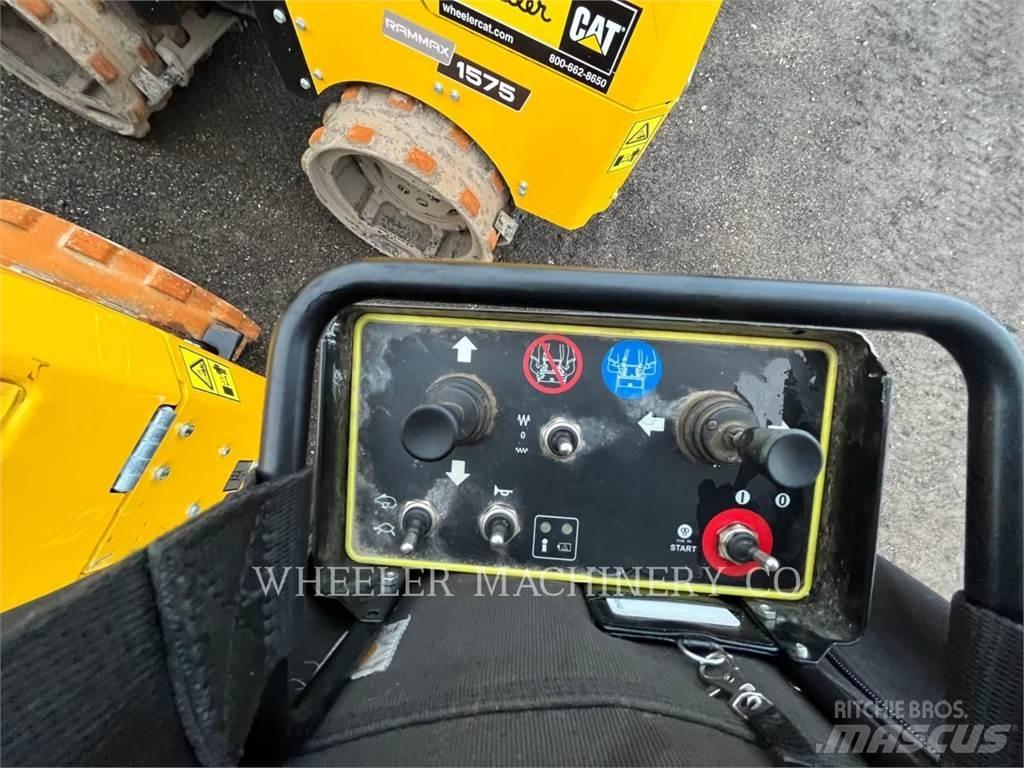 MultiQuip RX1575 Двойни барабанни ролки
