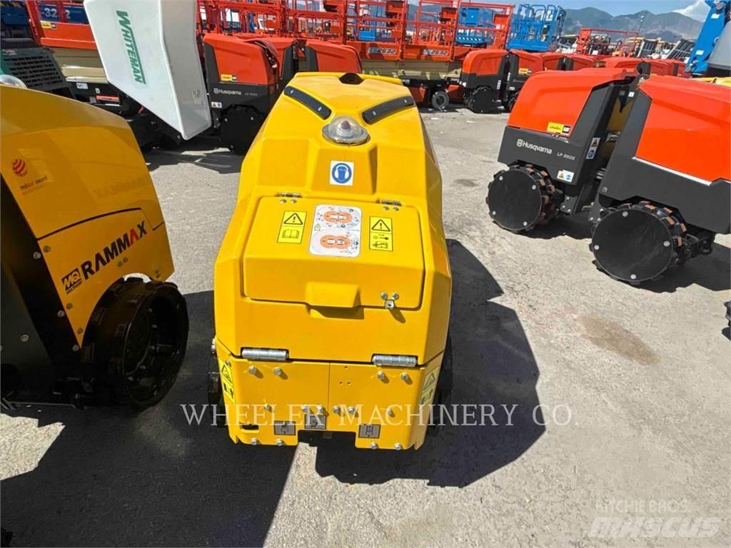 MultiQuip RX1575 Двойни барабанни ролки
