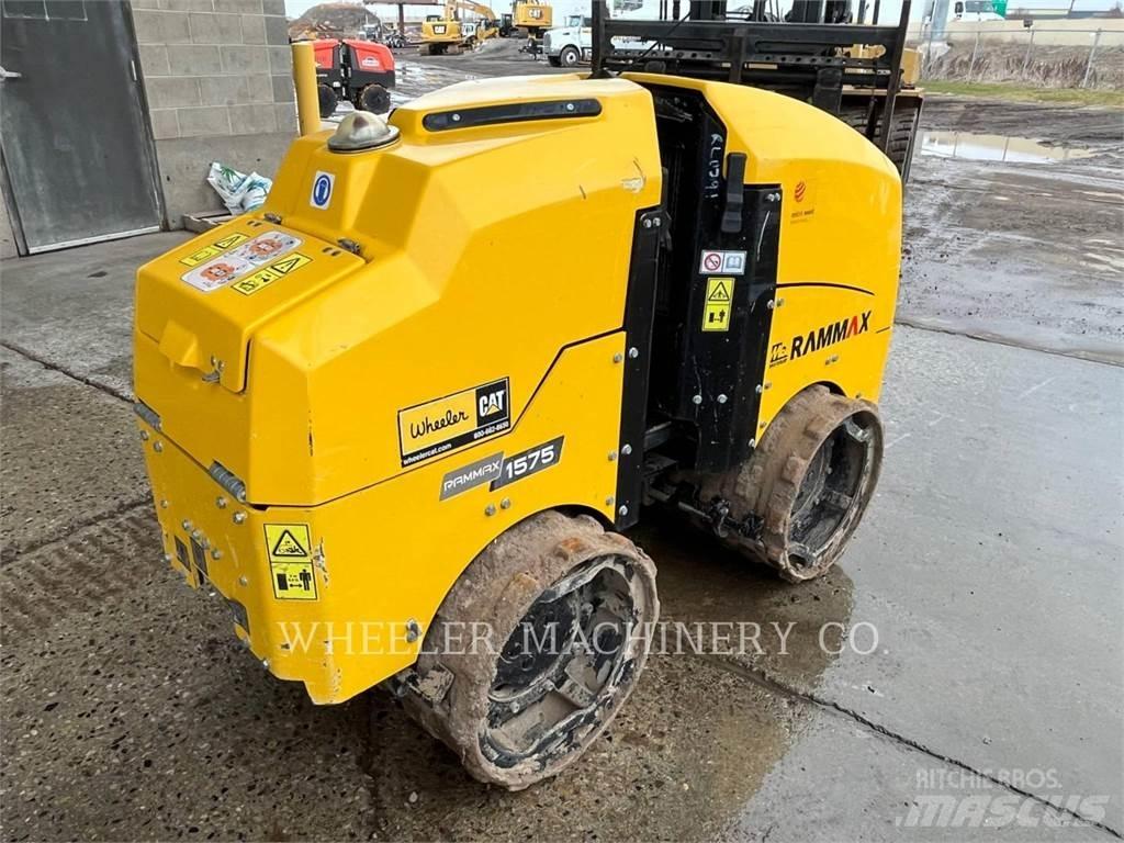 MultiQuip RX1575 Двойни барабанни ролки
