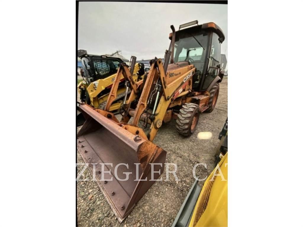 New Holland 580SM Товарач със заден ексватор