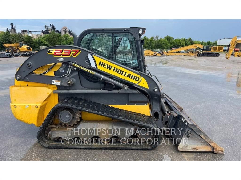 New Holland C237 Верижен товарач