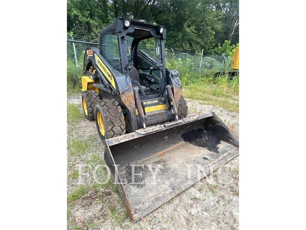New Holland L228 Мини товарачи
