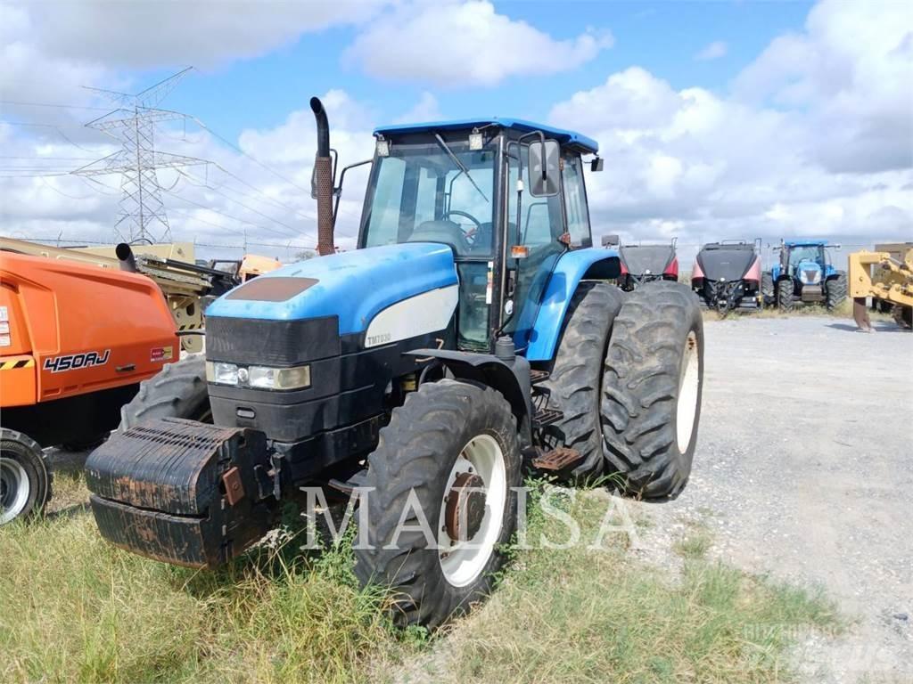 New Holland T7030 Трактори