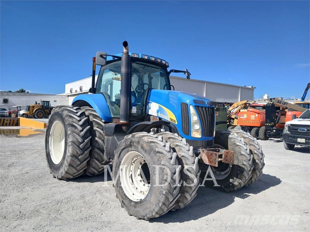 New Holland T8030 Трактори