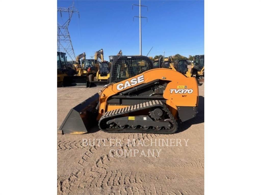 New Holland TV370 Верижен товарач