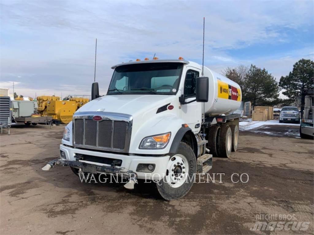 Peterbilt 4000G 548 Цистерни за вода
