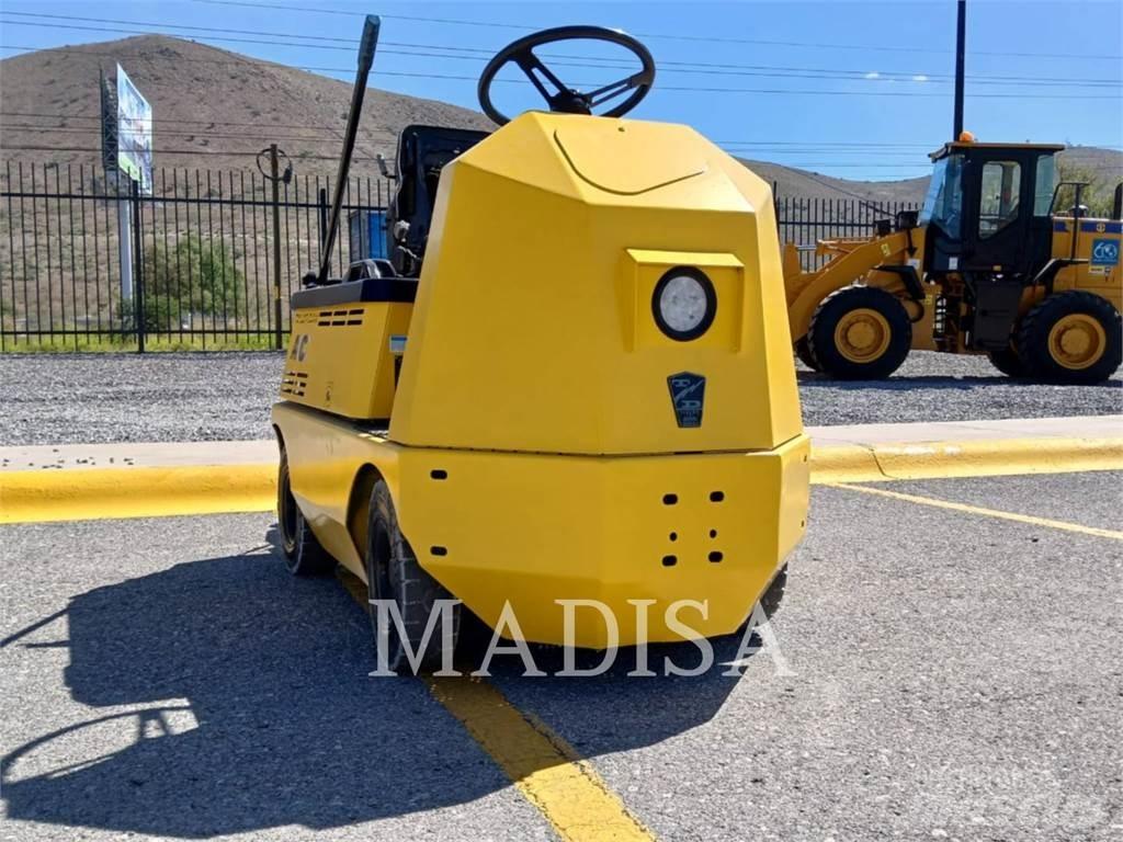 Polaris C-425 Форуардери