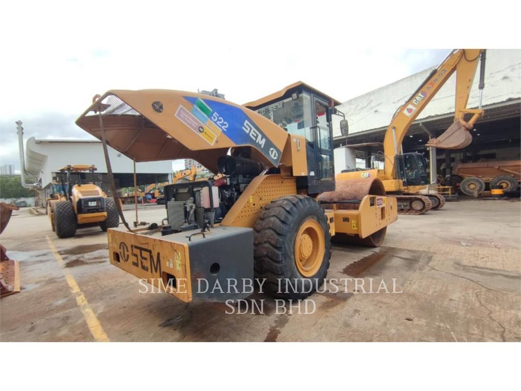 SEM MACHINERY SEM 522 Уплътнители за почва
