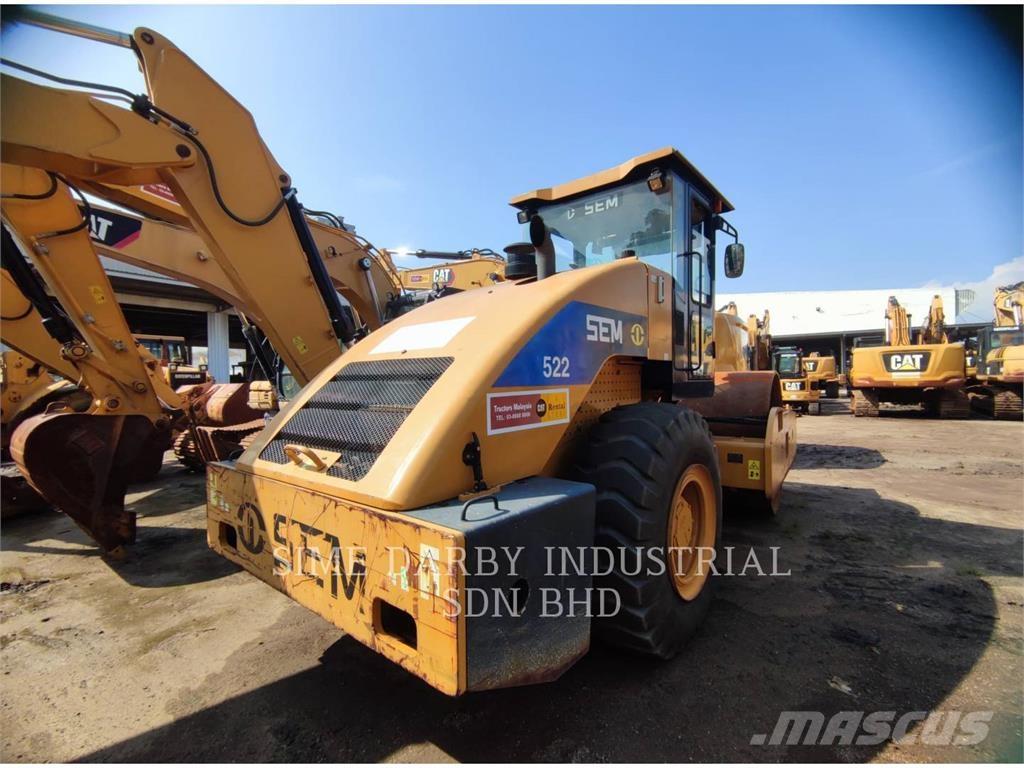 SEM MACHINERY SEM 522 Уплътнители за почва
