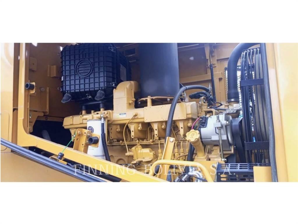 SEM MACHINERY SEM668D Колесни товарачи