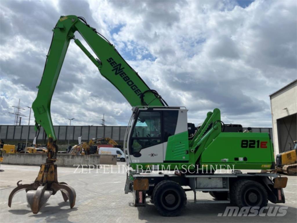 Sennebogen 821E Багери за разрушаване
