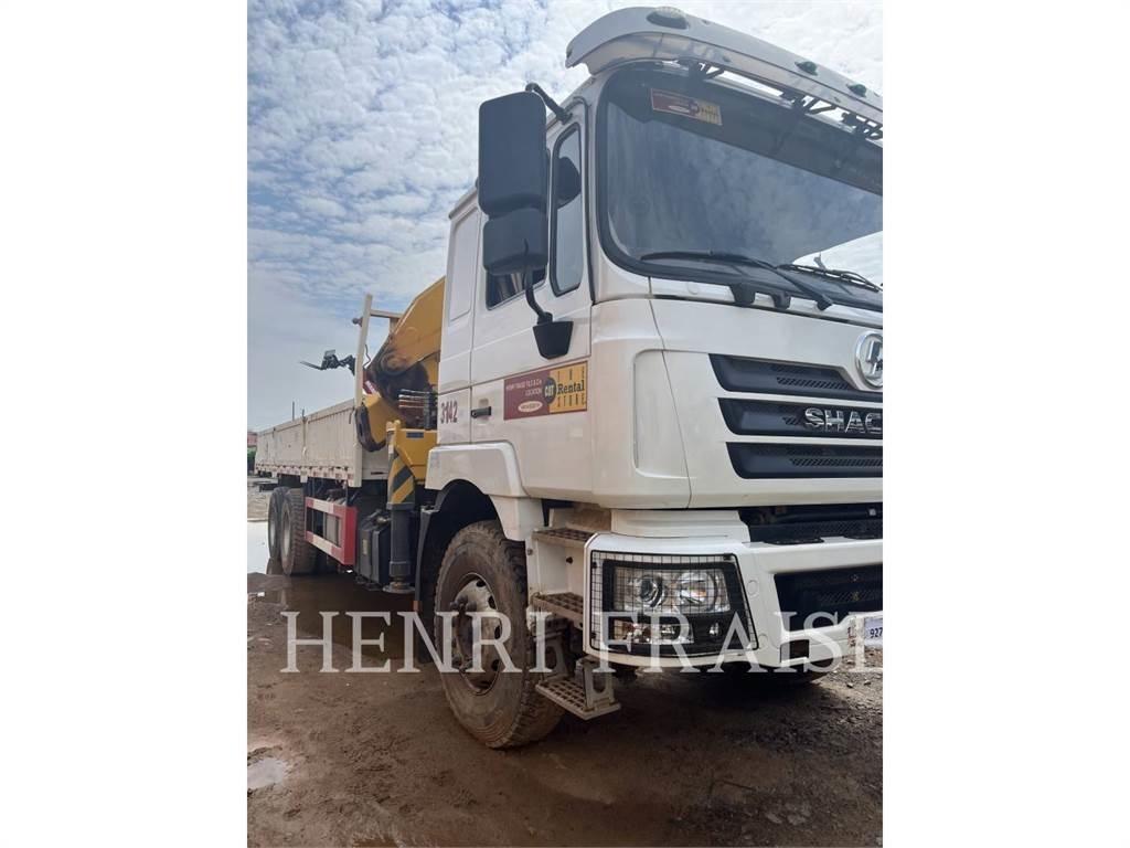 Shacman CAMION GRUE 12T Всъдеходни кранове