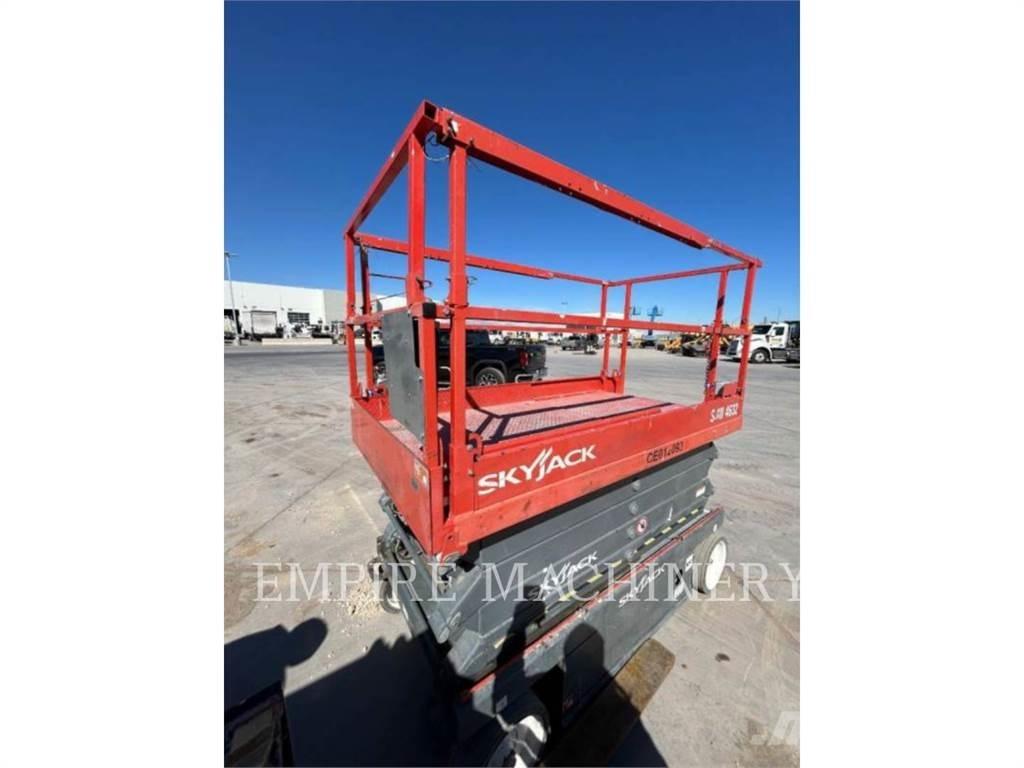 Skyjack 4632 Съчленени стрелови подемници