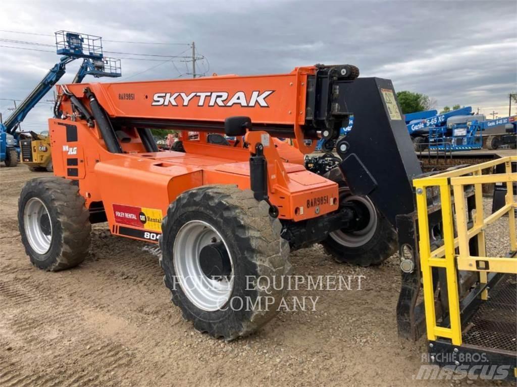 SkyTrak 8042O Телескопични товарачи
