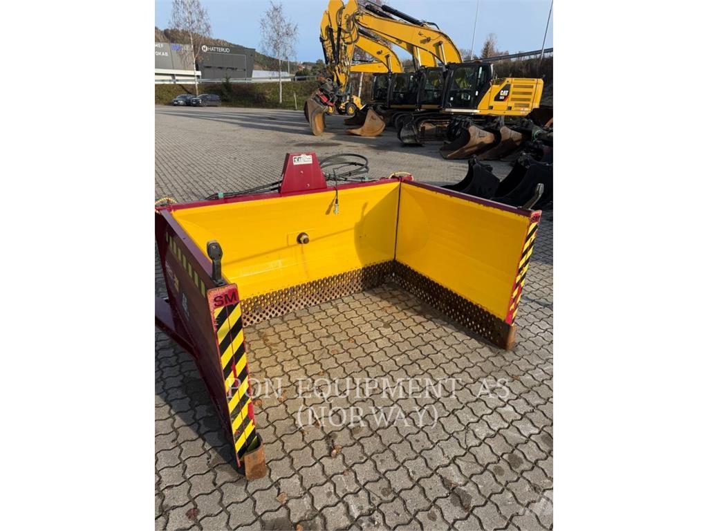  SMKV 4400 Снегохвъргачки
