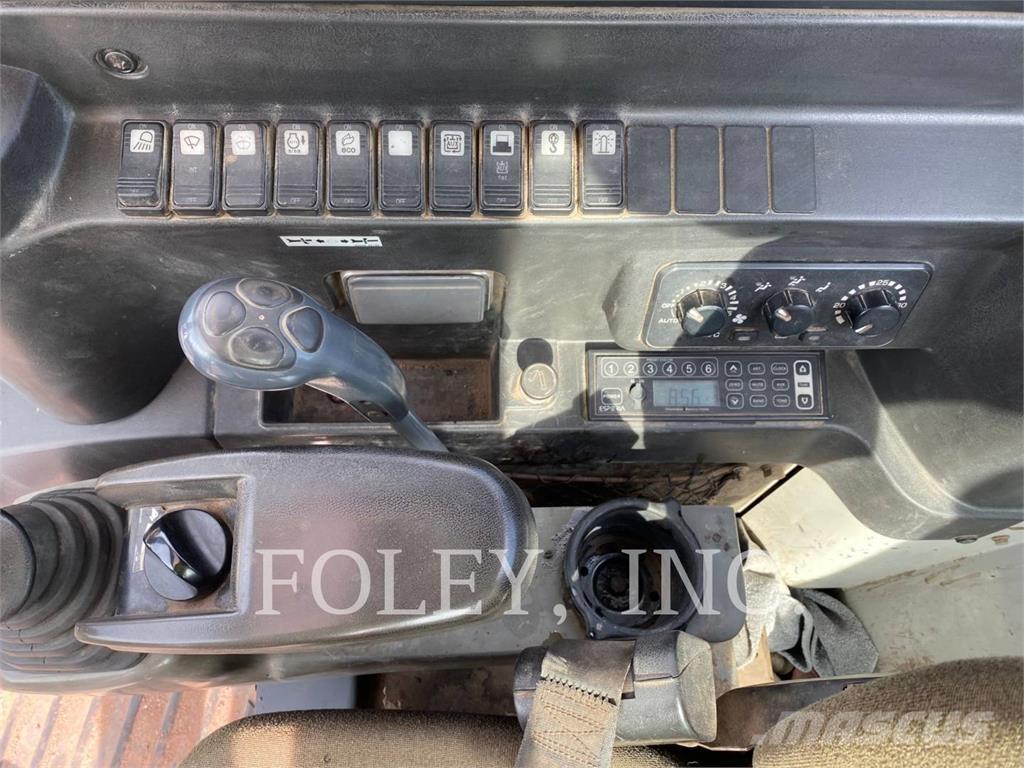 Takeuchi TB285 Верижен екскаватор