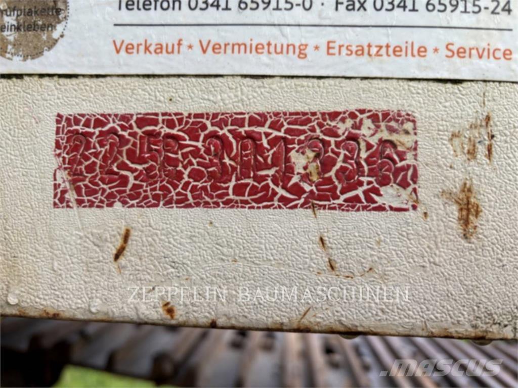 Terex TC225LC Верижен екскаватор