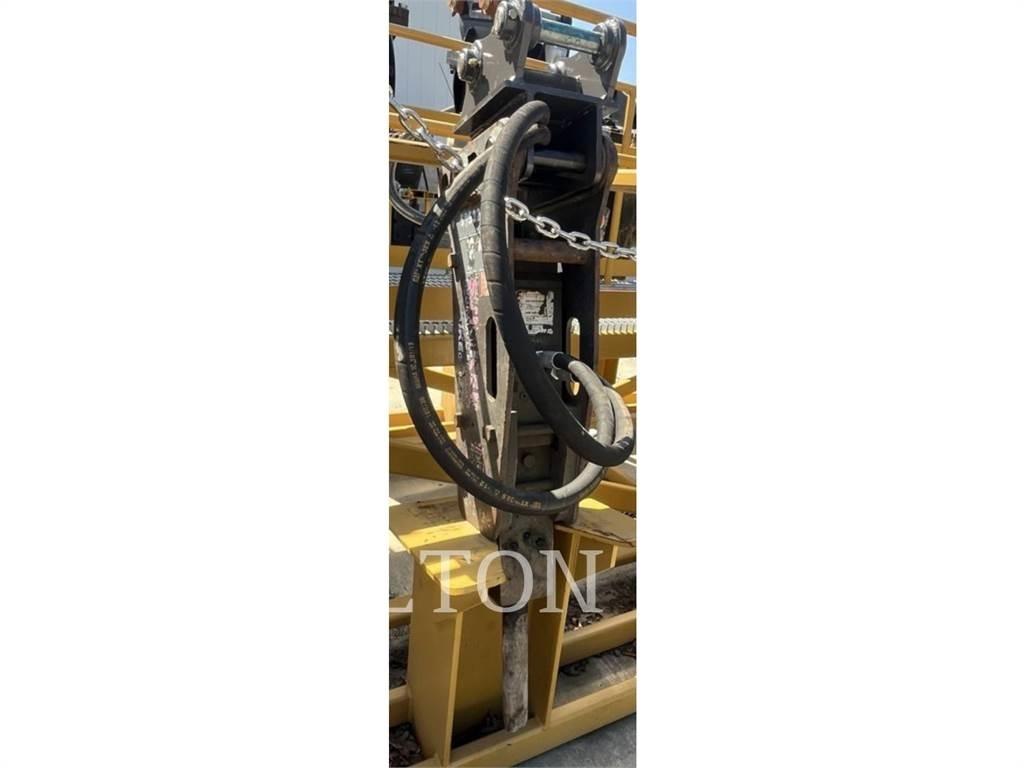  TNB-4M HYDRAULIC HAMMER Чукове/Раздробители
