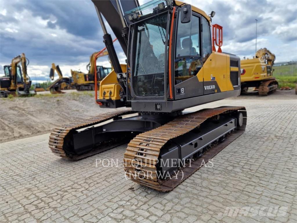 Volvo EC220 Верижен екскаватор