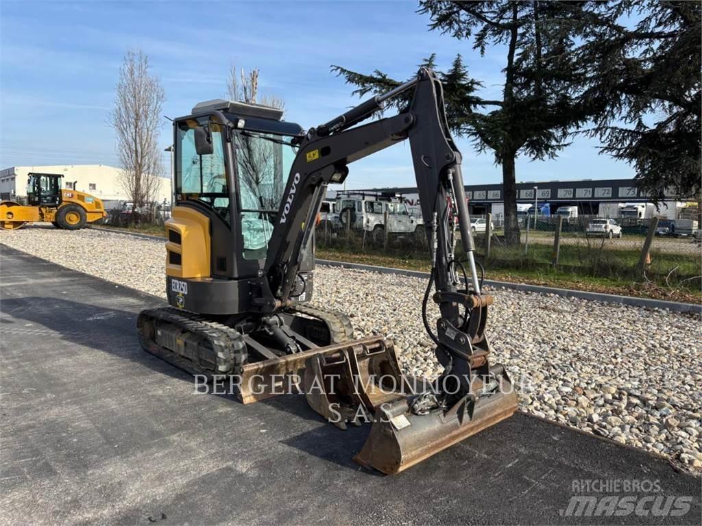 Volvo ECR25D Верижен екскаватор