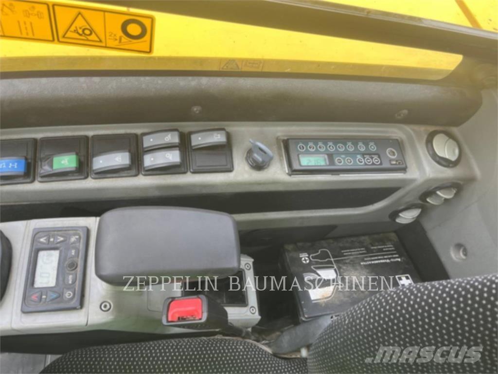 Wacker EW100 Колесни екскаватори