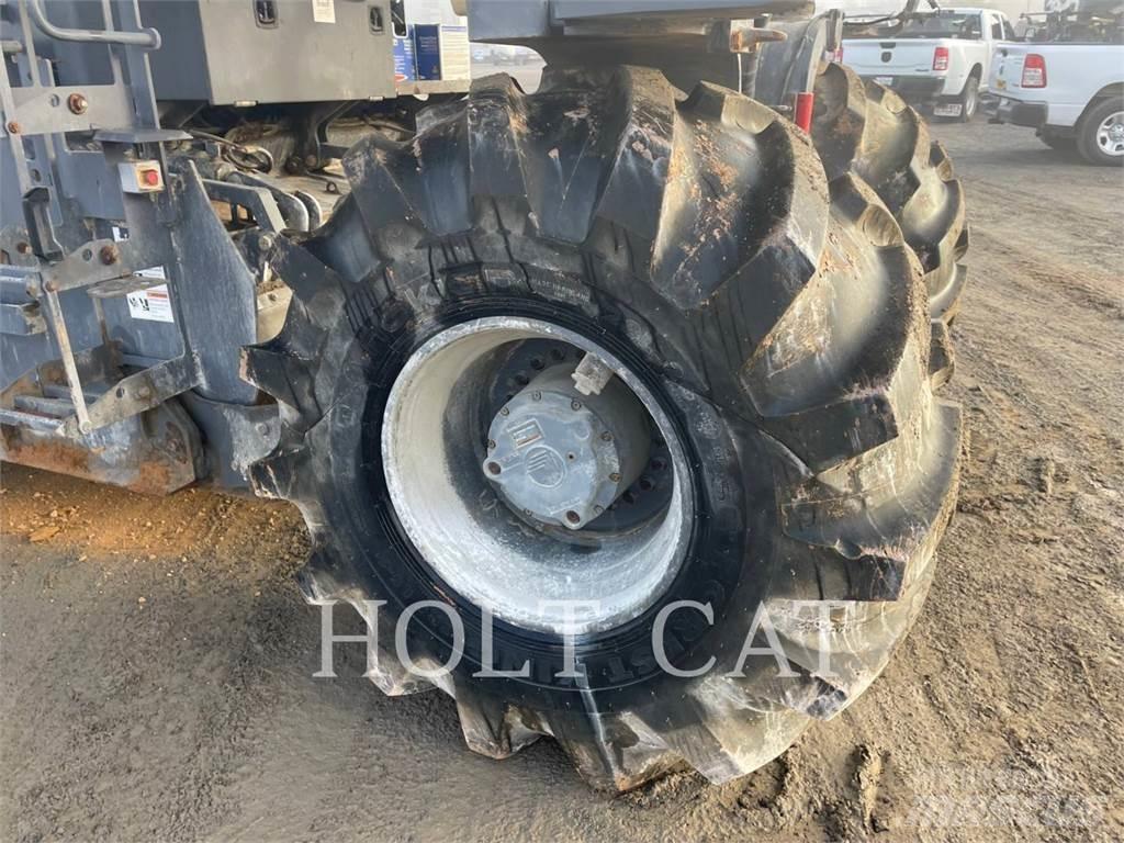 Wirtgen WR240I Рециклатори на асфалт
