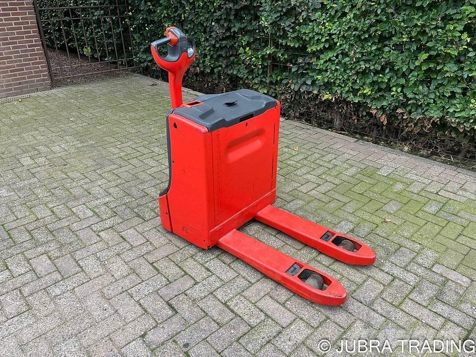 Linde T16 Колички високоповдигачи с теглич
