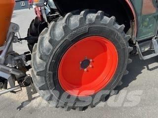 Kubota L2-452 Компактни трактори