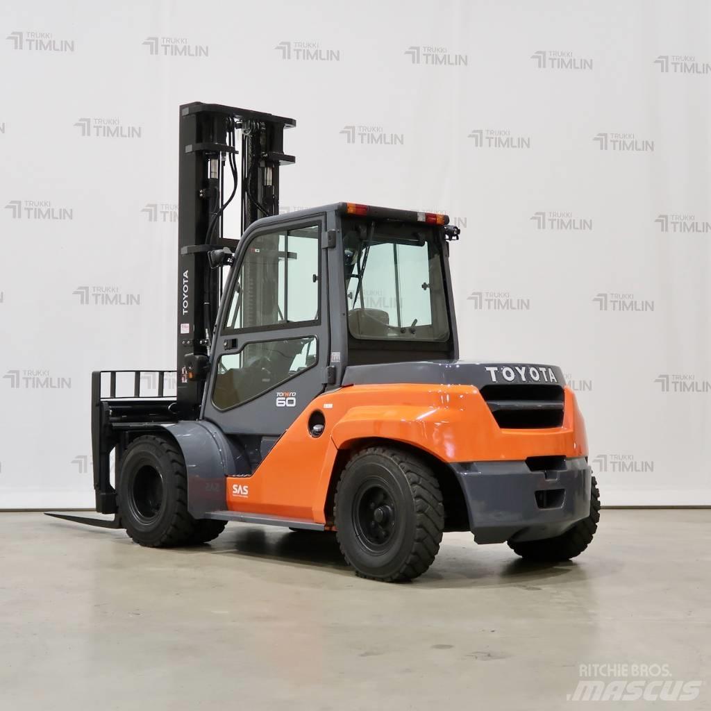 Toyota 40-8FD60N Дизелови камиони