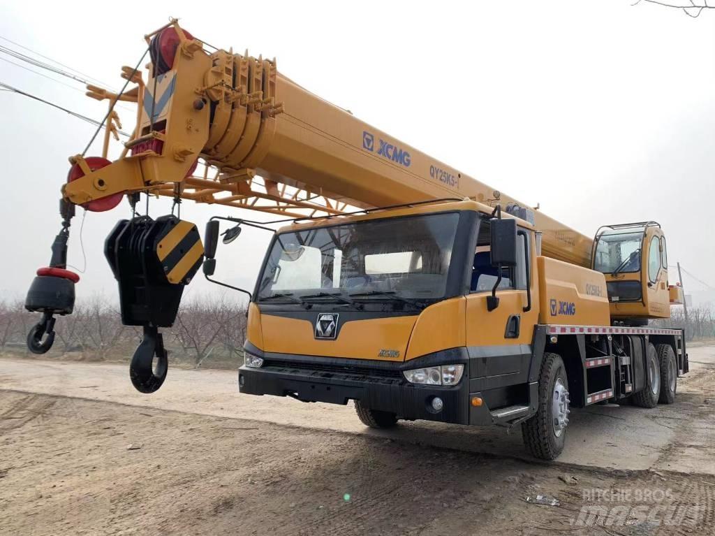 XCMG QY25K5-I Всъдеходни кранове