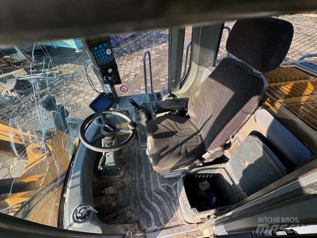 Liebherr L 556 Колесни товарачи