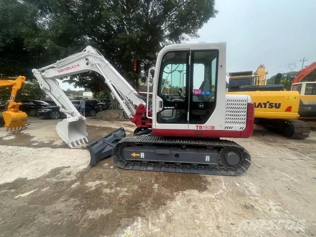 Takeuchi TB180C Верижен екскаватор