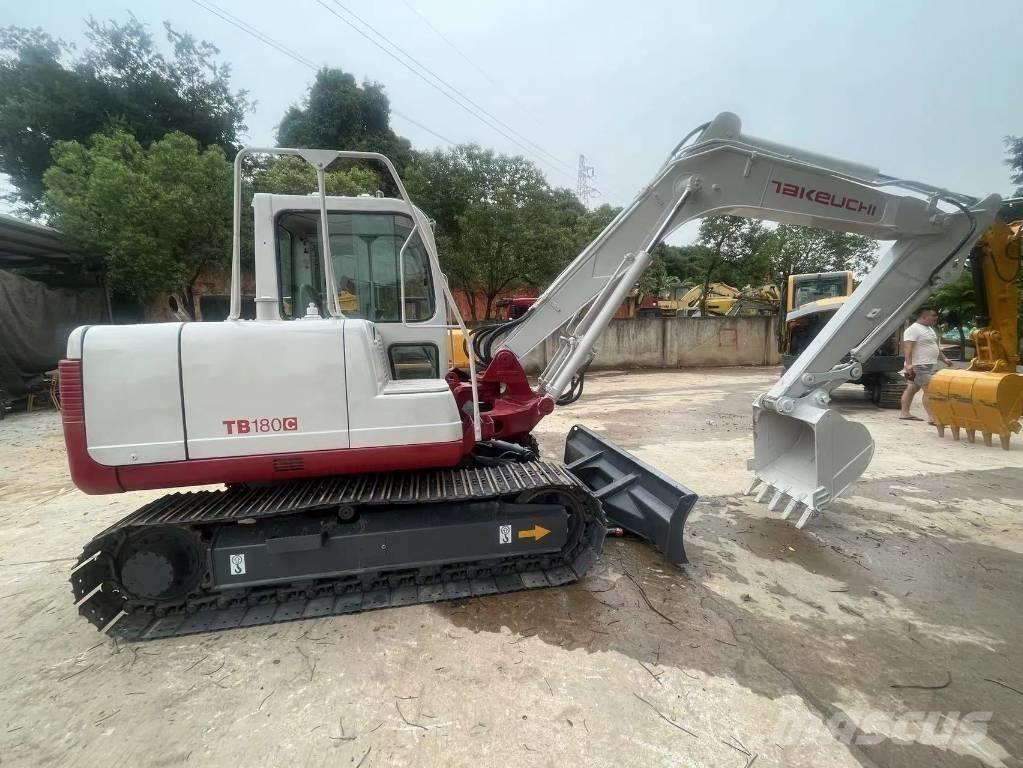 Takeuchi TB180C Верижен екскаватор