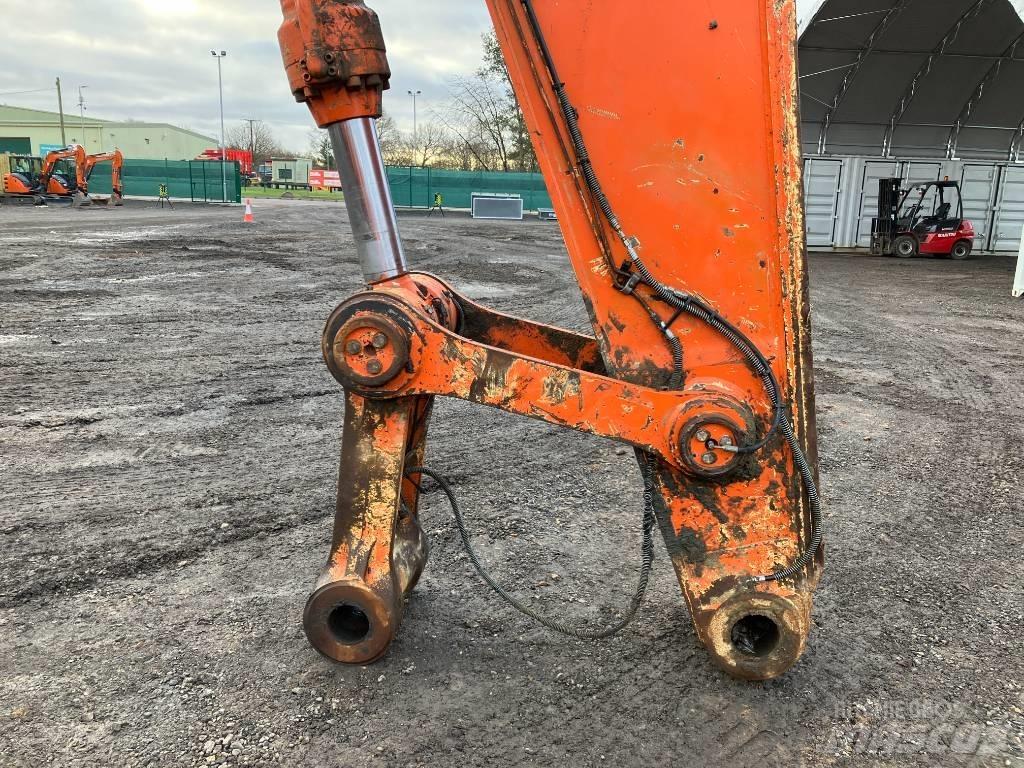 Hitachi ZX670LCH-5B Верижен екскаватор
