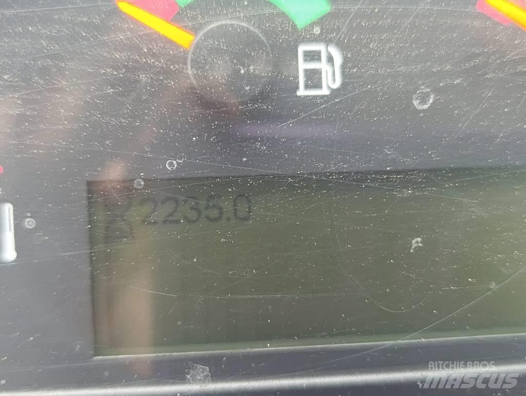 CAT 908 M Колесни товарачи