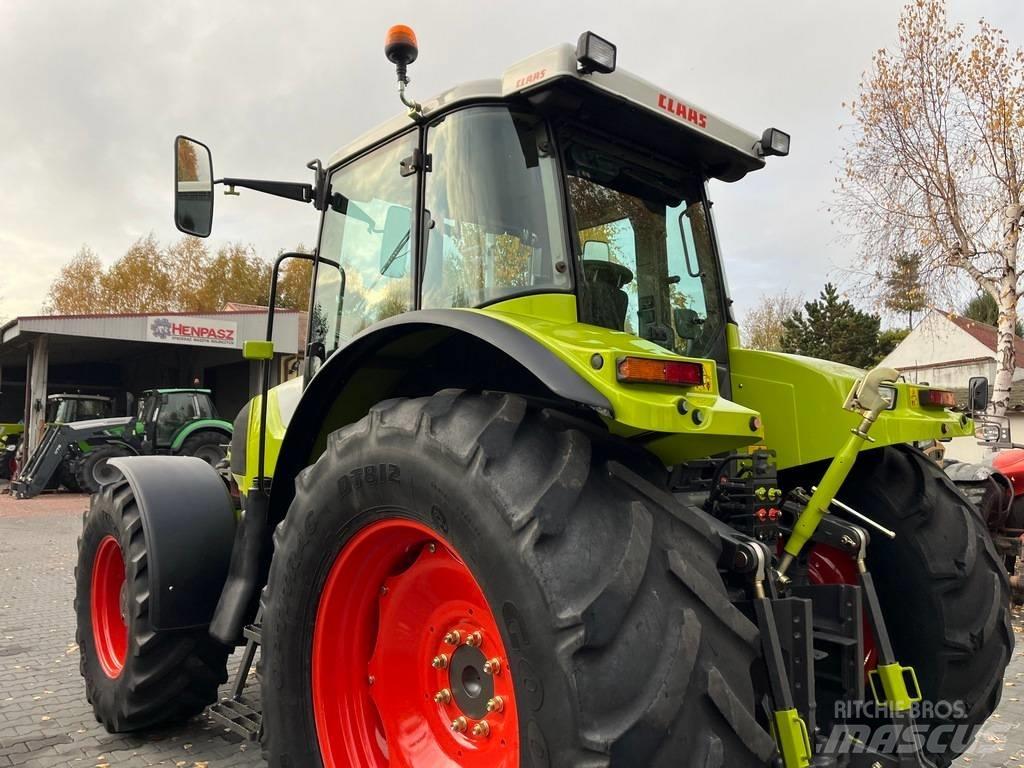 CLAAS ARES 816 RZ Трактори