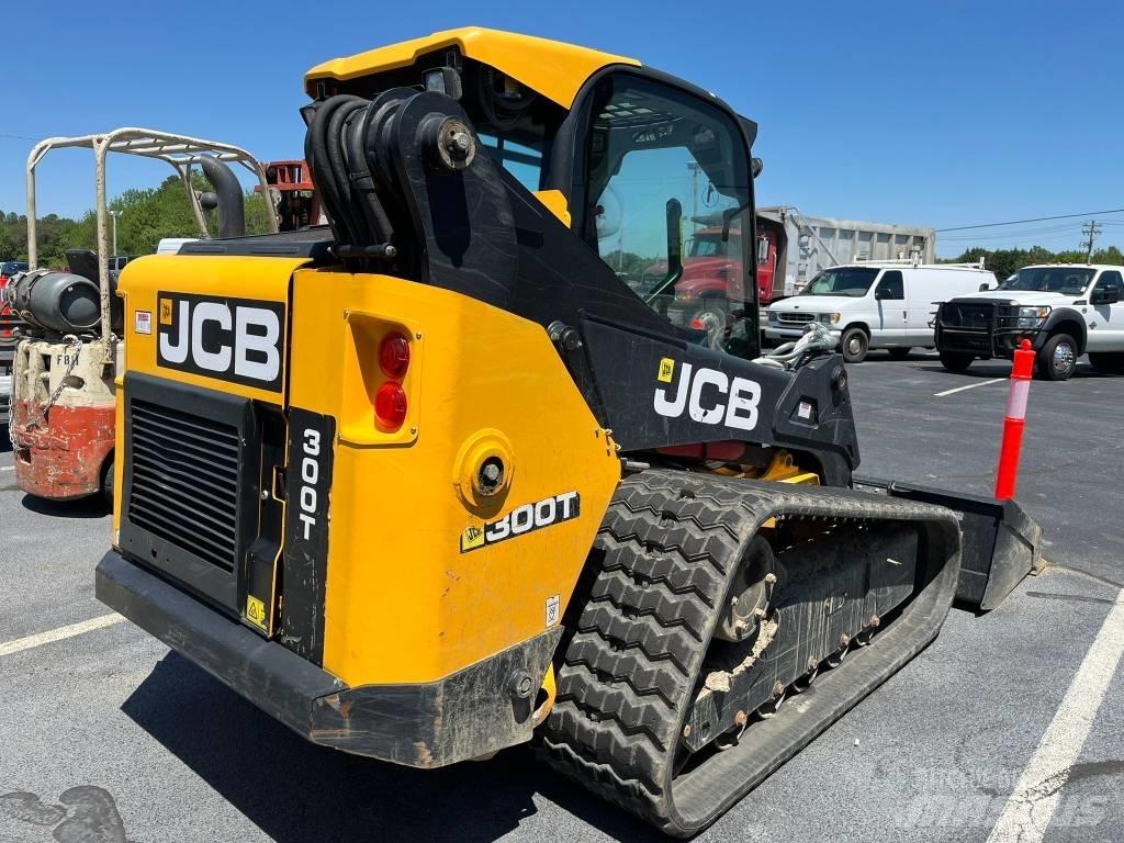 JCB 300 T Мини товарачи
