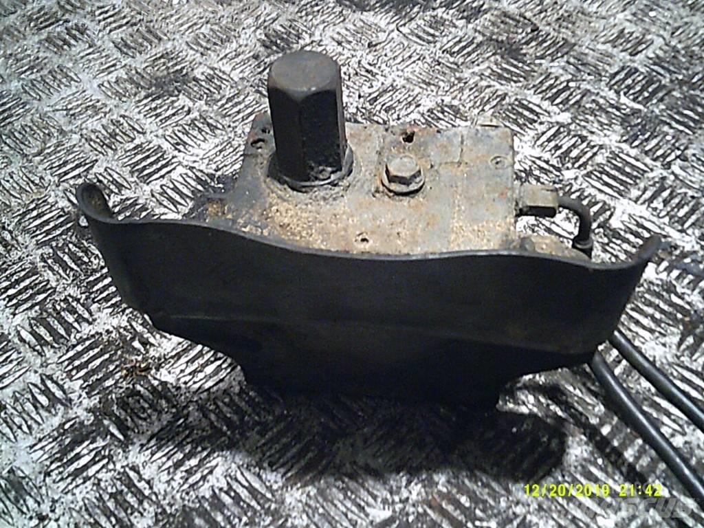 MAN TGS  81417236020 Хидравлични