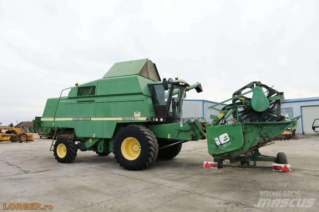 John Deere 2266 E Комбайни