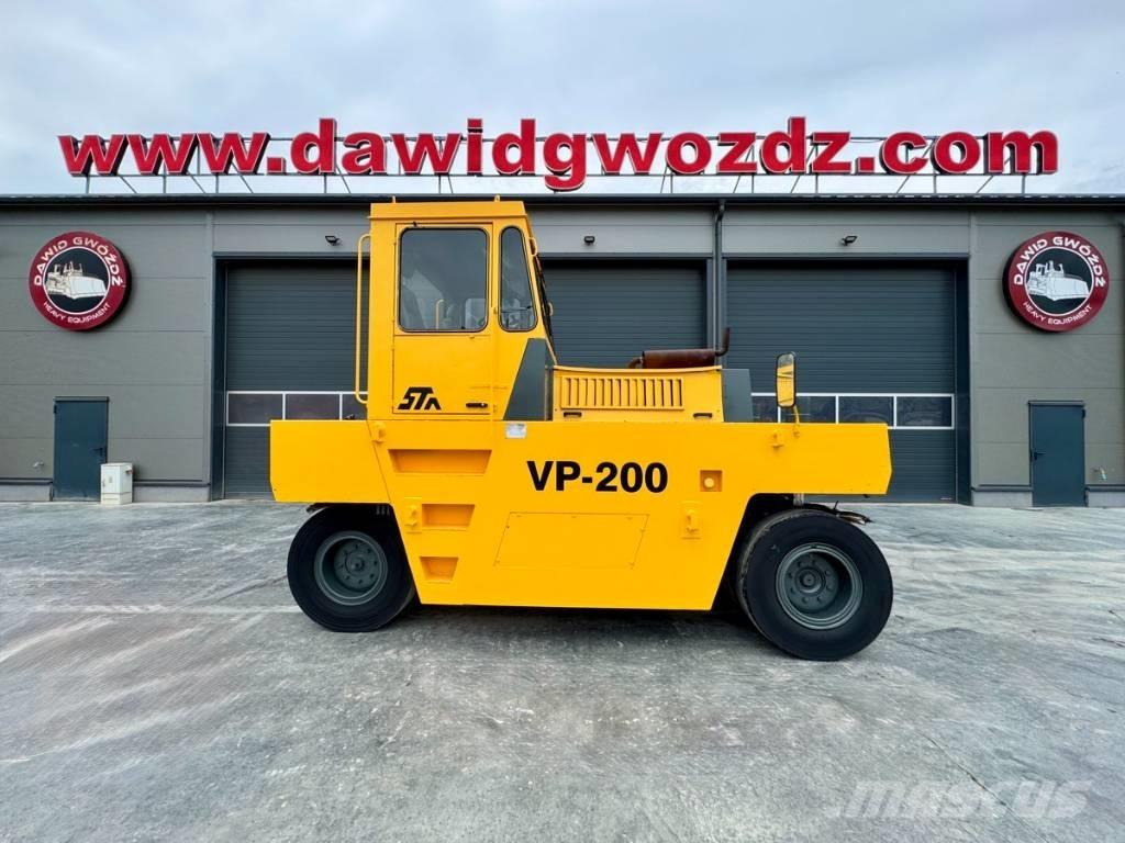 Stavostroj VP200 Пневматични гумени  ролки
