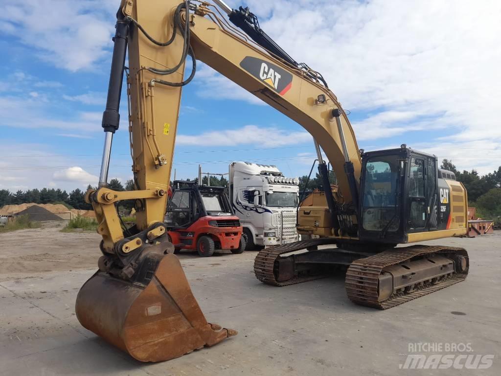 CAT 326 F Верижен екскаватор