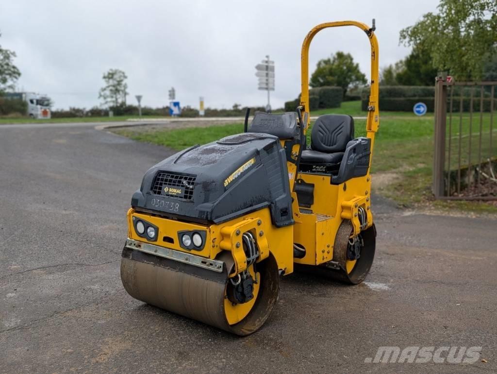 Bomag BW 100 AD M-5 Двойни барабанни ролки
