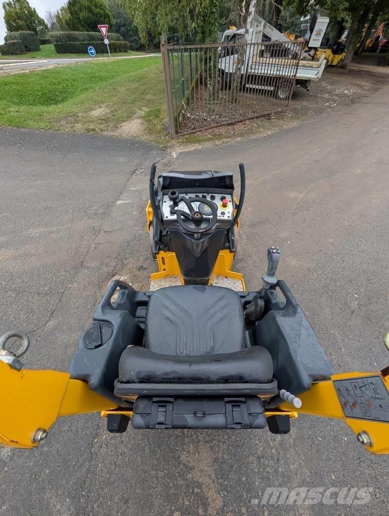 Bomag BW 100 AD M-5 Двойни барабанни ролки
