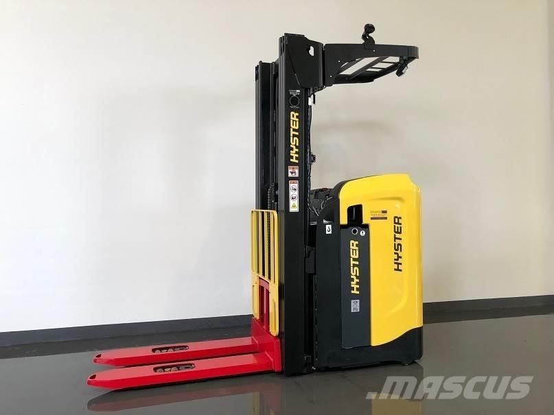 Hyster RS1.6IL Колички високоповдигачи с теглич